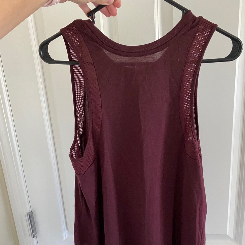 Old Navy Women’s Active Mesh top size M